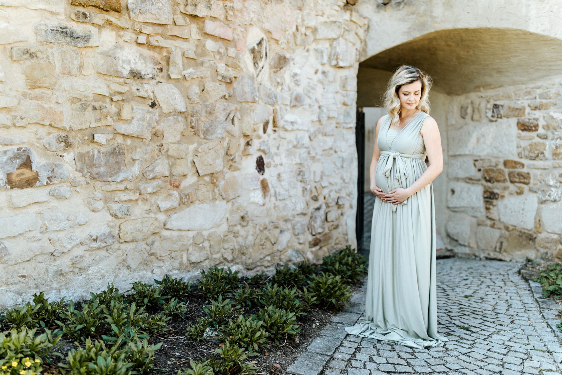 Babybauch Shooting in der Schwangerschaft - Schloss Ellwangen