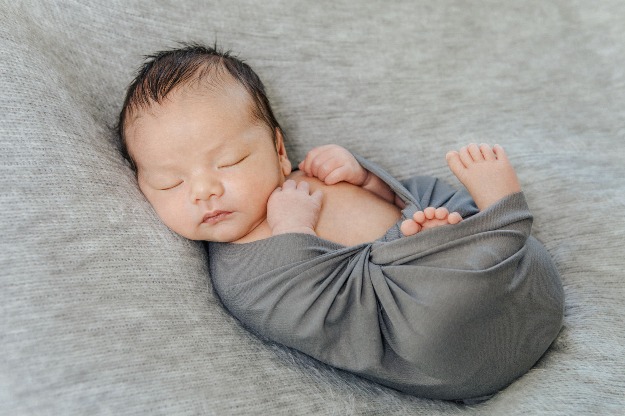 Neugeborenen Fotoshooting - Baby Felix in Heidenheim